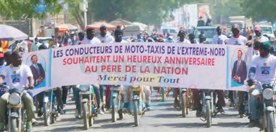 Extrême-Nord : les « bendskinneurs » roulent pour Paul Biya