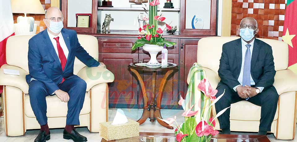 Diplomatie : l’ambassadeur d’Italie est là Diplomatie : l’ambassadeur d’Italie est là