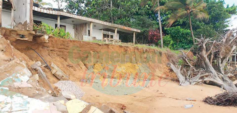 Kribi : la menace de la mer