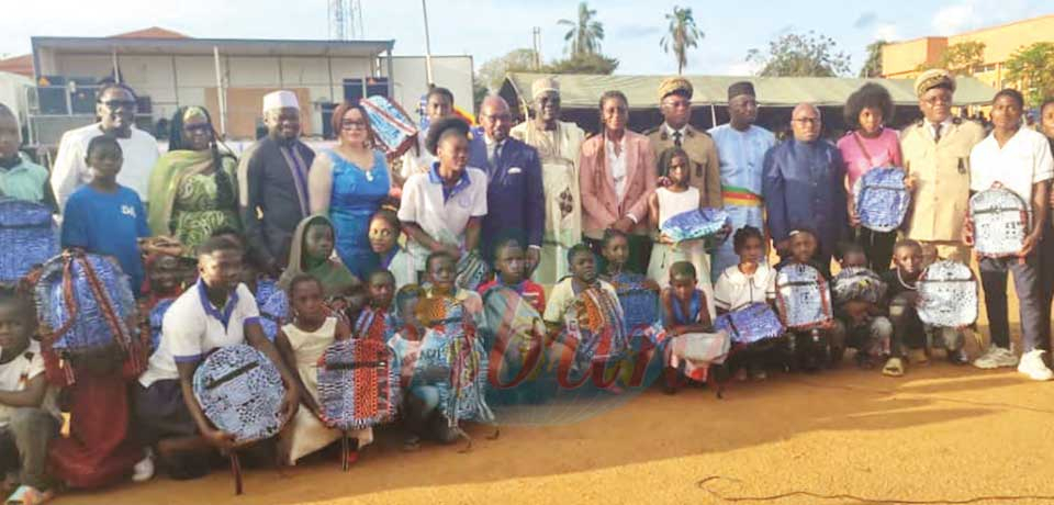 L’opération « Rentrée scolaires et universitaires et patriotiques » lancée vendredi dernier par le ministre de la jeunesse à Obala, dans le département de la Lékié, région du Centre.