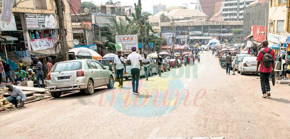 Mobilité urbaine à Yaoundé : de nouvelles rues fermées à la circulation Mobilité urbaine à Yaoundé : de nouvelles rues fermées à la circulation