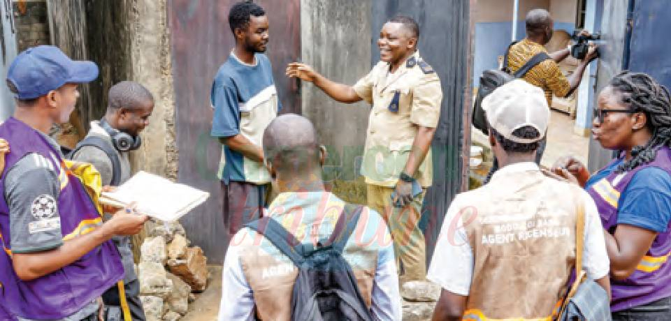 Yaoundé Ier: Au contact des populations