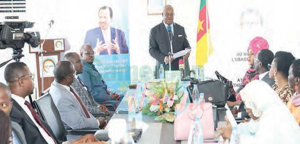 Le Minfopra a procédé au lancement officiel de la nouvelle procédure de prise en charge des enseignants sortis de ces écoles, hier à Douala. Le Minfopra a procédé au lancement officiel de la nouvelle procédure de prise en charge des enseignants sortis de ces écoles, hier à Douala.