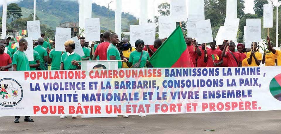 Vivre ensemble, paix et unité nationale : des jeunes au front