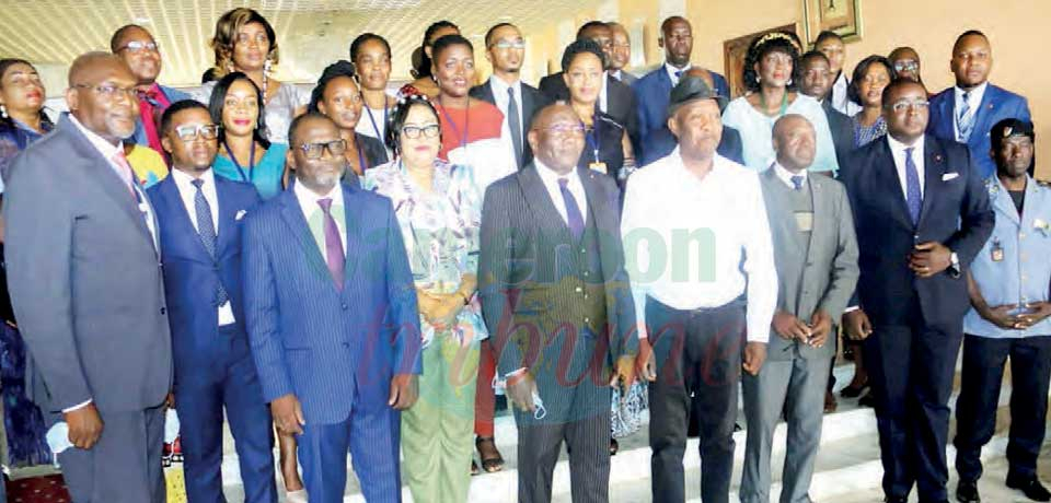 Management, Organisational Performance : Bilingualism Commission Staff Acquire Skills