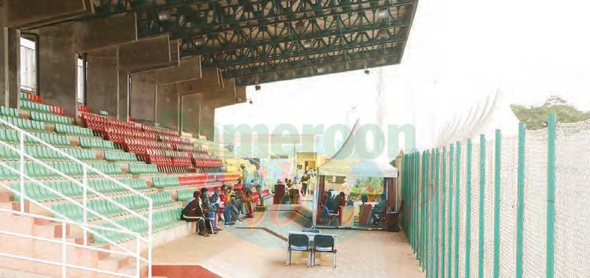 Prise en charge des malades du Covid : le stade militaire déjà opérationnel Prise en charge des malades du Covid : le stade militaire déjà opérationnel