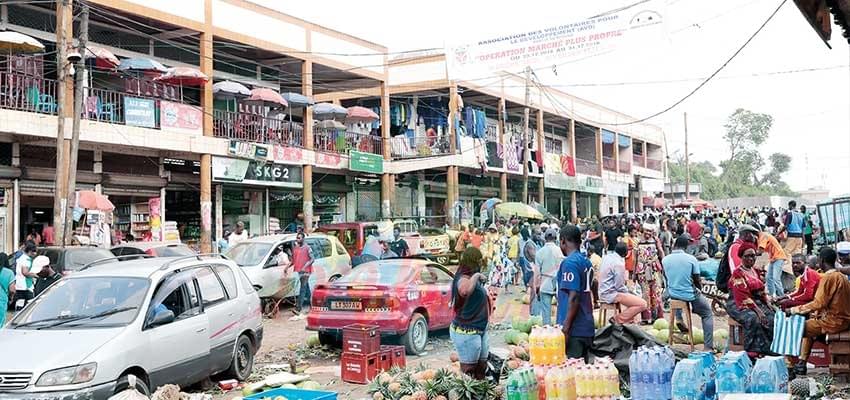 Marchés de Yaoundé: le défi de la propreté