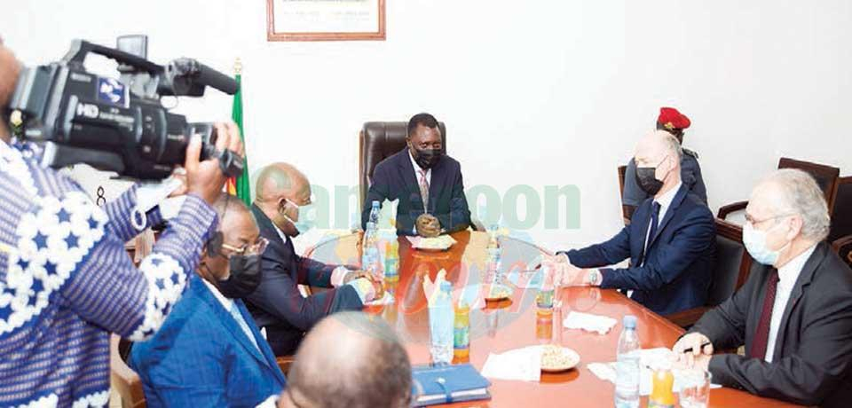 Lutte contre la désinformation : le Cameroun et la France en accord Lutte contre la désinformation : le Cameroun et la France en accord