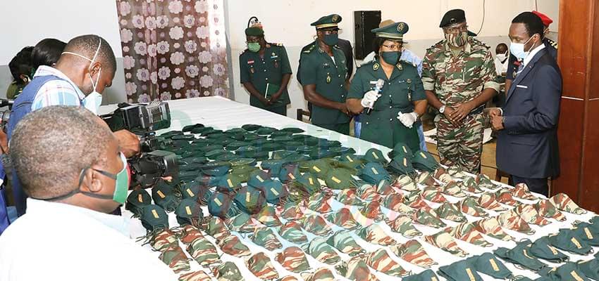 Masks for Military Personnel : MINDEF Inspects Fabrication Process Masks for Military Personnel : MINDEF Inspects Fabrication Process