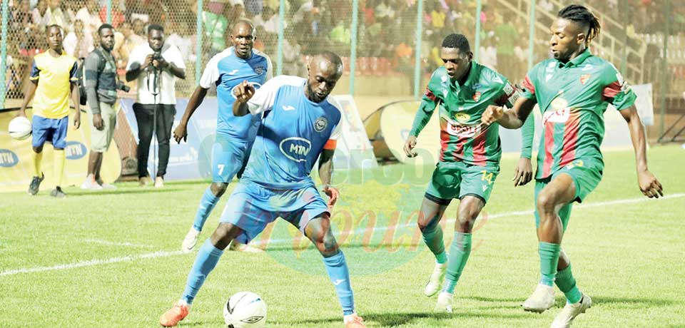 Championnat de football professionnel : matches sous tension