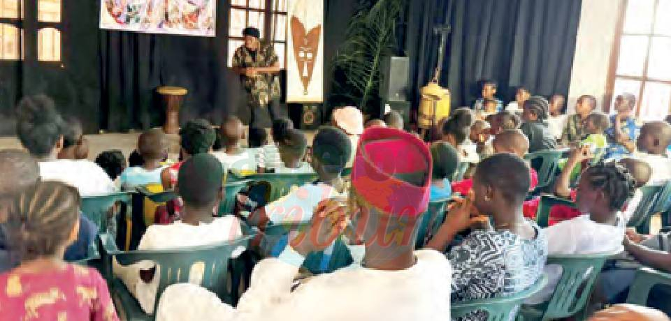 Festival du conte de Yaoundé: Culture et transmission sur scène