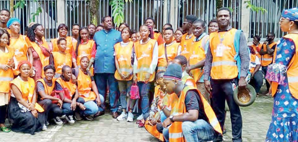 Communauté urbaine de Douala : 1.300 soldats de la propreté
