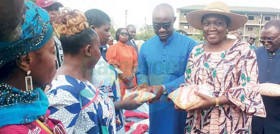 C'est la principale attente du Pr. Pascal Nguihé Kanté, SGA/PM qui a distribué des semences améliorées de maïs, de pommes de terre et de la fiente le 9 mars dernier à Bafoussam.