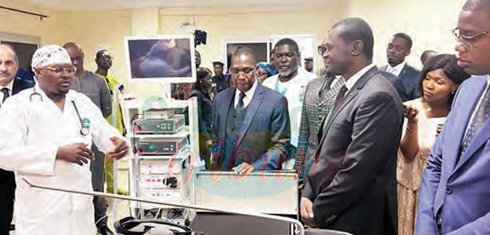 L’institution Saint Christophe a été inaugurée vendredi par le ministre de la Santé publique, Manaouda Malachie. L’institution Saint Christophe a été inaugurée vendredi par le ministre de la Santé publique, Manaouda Malachie.