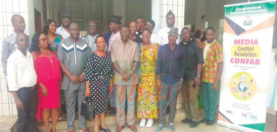 Promoting Peace : Cameroon Journalists Reformed Promoting Peace : Cameroon Journalists Reformed