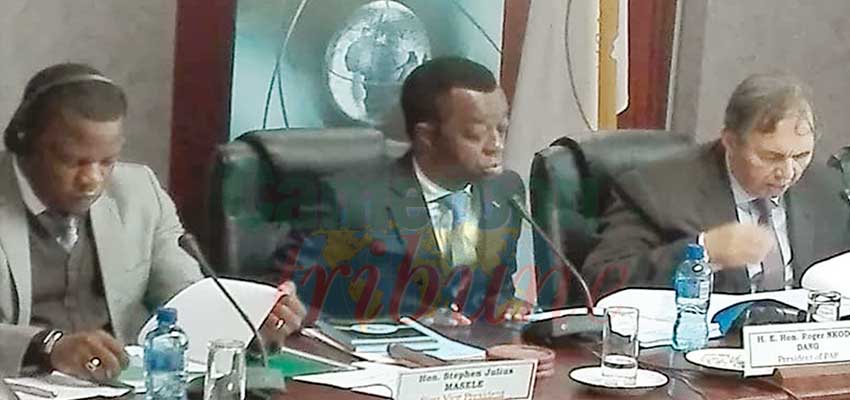 Parlement panafricain: la question des réfugiés en débat Parlement panafricain: la question des réfugiés en débat