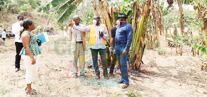 Depuis sa prise de service, Roger Tafam, le patron de la ville de Bafoussam, alterne son quotidien entre présence au bureau et fréquentes descentes sur le terrain.