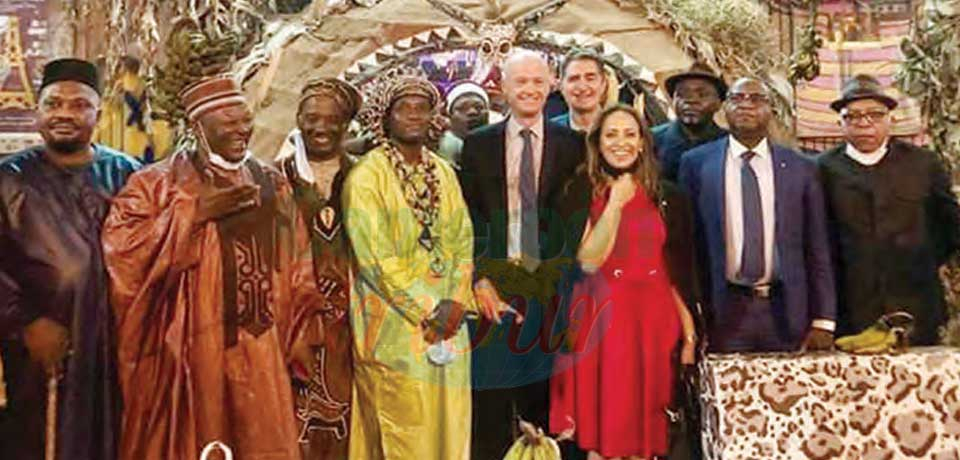 Un moment de fierté pour le Cameroun de montrer une fois de plus sa diversité culturelle. Un moment de fierté pour le Cameroun de montrer une fois de plus sa diversité culturelle.