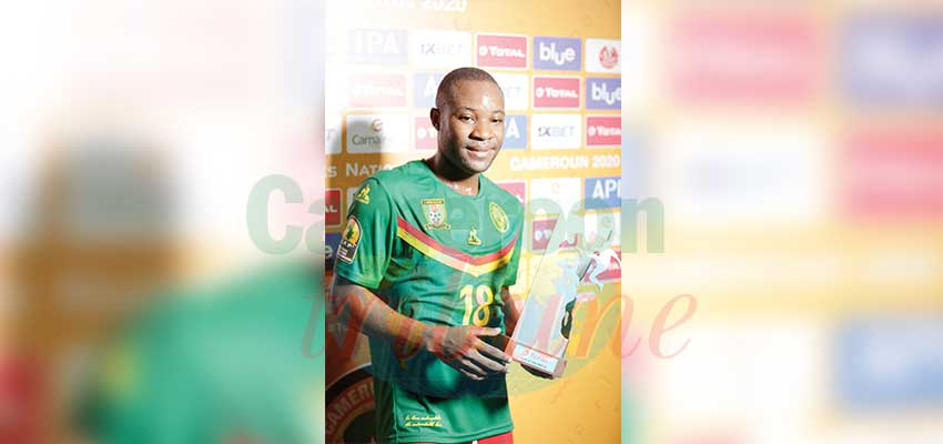 Martin Loïc Ako Assomo : Midfield Maestro Martin Loïc Ako Assomo : Midfield Maestro
