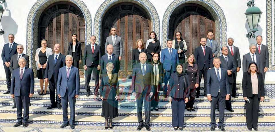 Le Premier ministre, Najla Bouden et les 25 membres de son équipe devront s’atteler à redonner confiance aux populations ruinées par les incertitudes socio-politiques et le Covid-19.