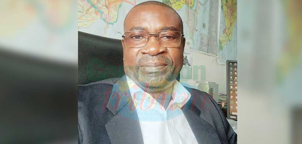 Hyacinthe Abega Atedjoe, chef service de l’Urbanisme et de l’habitat à la Communauté urbaine de Yaoundé. Hyacinthe Abega Atedjoe, chef service de l’Urbanisme et de l’habitat à la Communauté urbaine de Yaoundé.