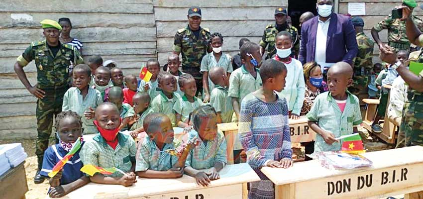 Education : le BIR fait des dons à Kribi