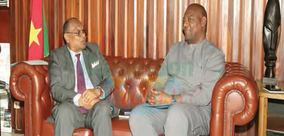 Union africaine de la mutualité : le premier vice-président au ministère du Travail Union africaine de la mutualité : le premier vice-président au ministère du Travail