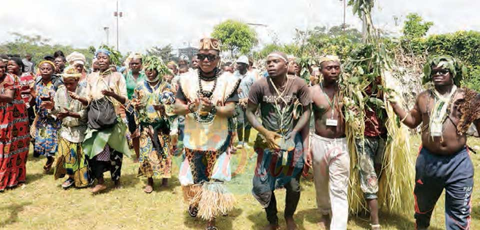 Tourisme culturel : des Baka dans la ville