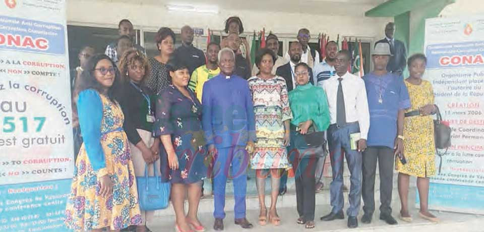 Anti-Corruption : CONAC Sensitises In Douala Anti-Corruption : CONAC Sensitises In Douala