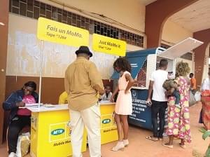 Payement électronique des frais de scolarité : les difficultés des zones rurales Payement électronique des frais de scolarité : les difficultés des zones rurales