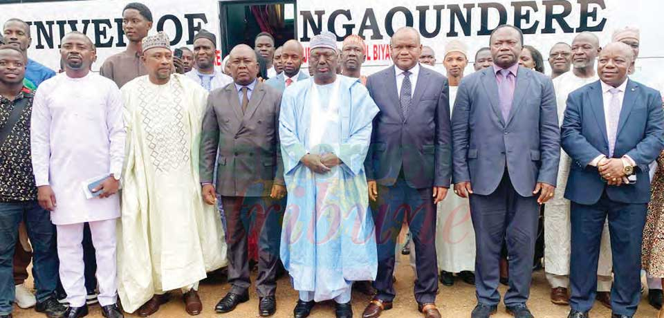 Université de Ngaoundéré: Un bus moderne offert par le chef de l’Etat