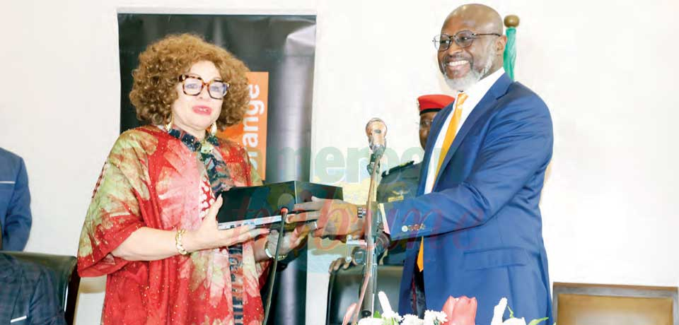 Accès au numérique: Du matériel pour des écoles primaires