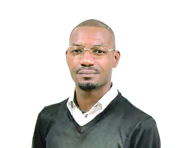 Dr. Fabien Clive Efoua Ntonga, économiste.
