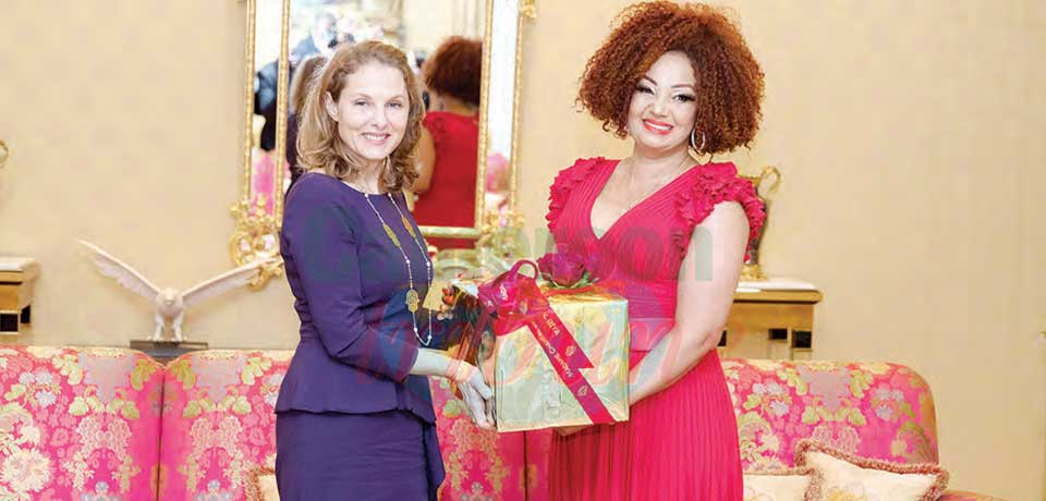 Mme Chantal Biya et la princesse Sarah Zeid partagent le même intérêt pour la femme et les enfants.