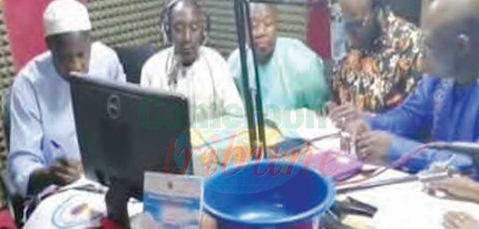 Voter Registration: Community Radios Involved