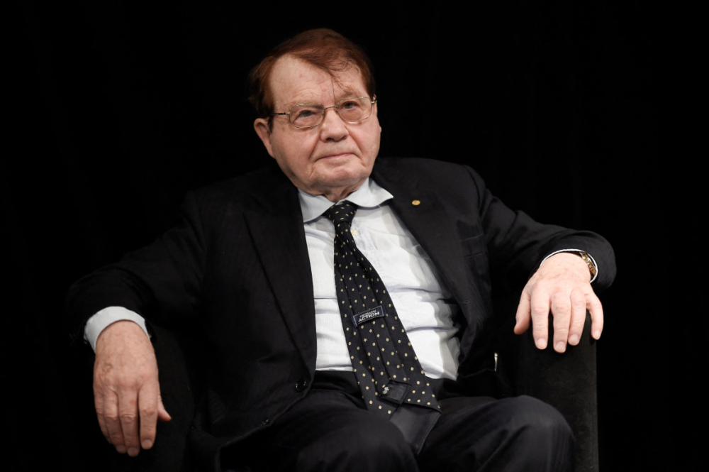 Luc Montagnier began working on the HIV virus in the early 1980s while at France's Pasteur Institute. Luc Montagnier began working on the HIV virus in the early 1980s while at France's Pasteur Institute.