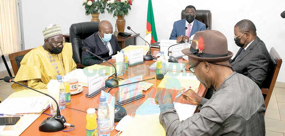 Régulation des médias : les premières sanctions de l’ère Chebonkeng Régulation des médias : les premières sanctions de l’ère Chebonkeng