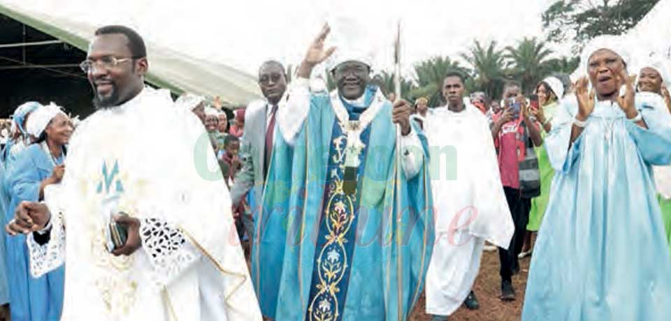 Malades, familles et paix au Cameroun : prières au sanctuaire Marie médiatrice d’Etoudi Malades, familles et paix au Cameroun : prières au sanctuaire Marie médiatrice d’Etoudi