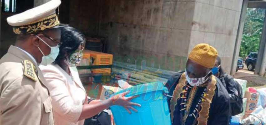 North West : Traditional Leaders Receive Anti Covid-19 Presidential Assistance Kits North West : Traditional Leaders Receive Anti Covid-19 Presidential Assistance Kits