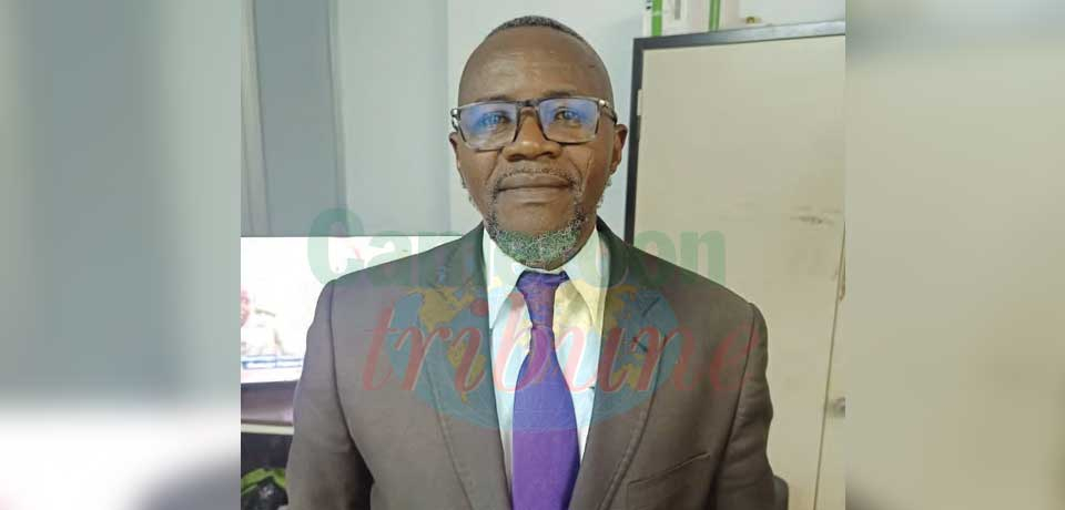 Kisito Eloundou, entraîneur de football. Kisito Eloundou, entraîneur de football.