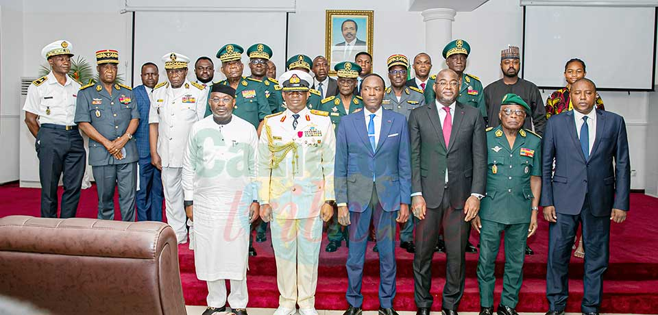 Distinction : Outgoing Nigerian Defence Attaché Knighted