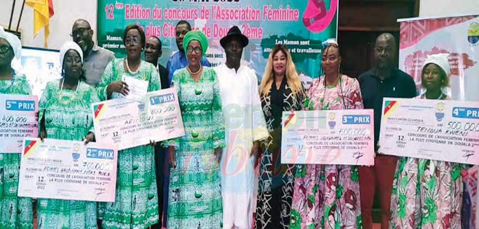 Acquiring Birth Certificates : Parents Urged To Register Births