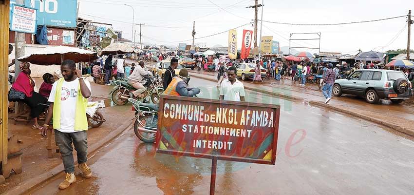 Axe Yaoundé/Nsimalen, carrefour Nkoabang : les riverains rappelés à l’ordre Axe Yaoundé/Nsimalen, carrefour Nkoabang : les riverains rappelés à l’ordre