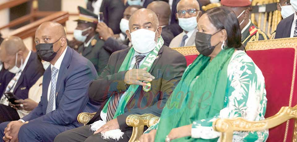 Après la cérémonie d’ouverture de la compétition dimanche dernier, Azali Assoumani, a assisté hier à la toute première rencontre des Comores à la CAN, contre le Gabon.