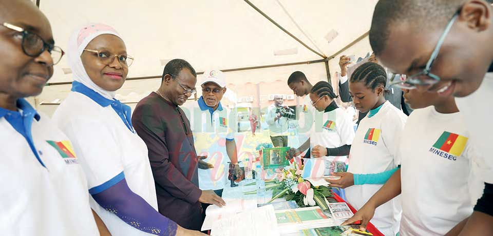 Bilingualism Week : Special Wednesday At Secondary Education Sector Bilingualism Week : Special Wednesday At Secondary Education Sector