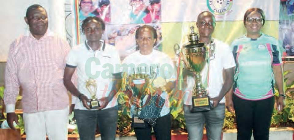 Football : Lekié Football Filles Rewards Excellence