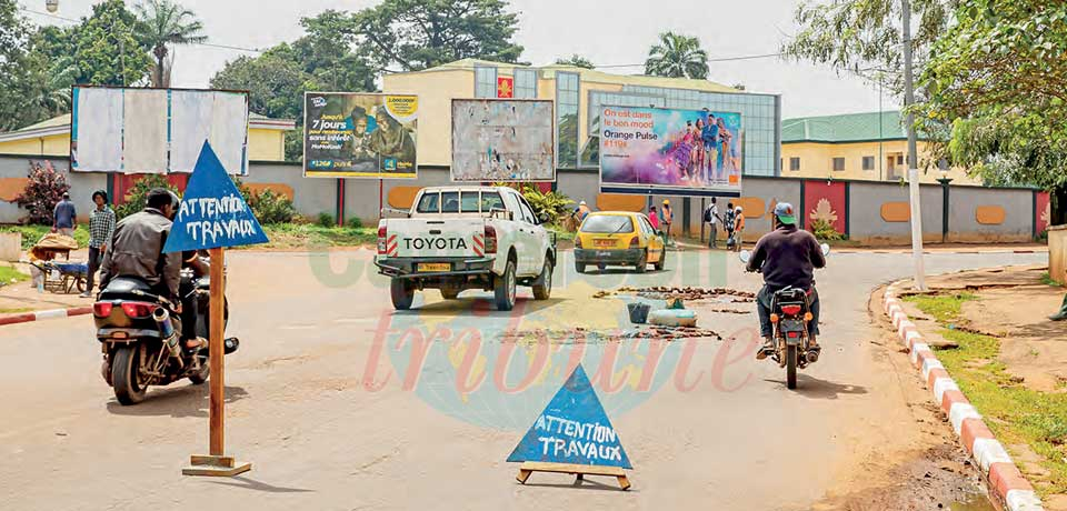 Yaoundé : à l’assaut des nids-de-poule Yaoundé : à l’assaut des nids-de-poule