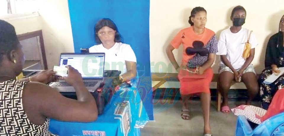 South West : ELECAM Woos 400 Youth Into Voter Register