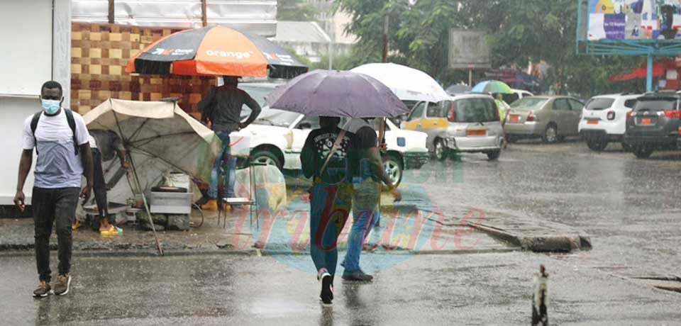 Douala : la pluie fait « journées continues »