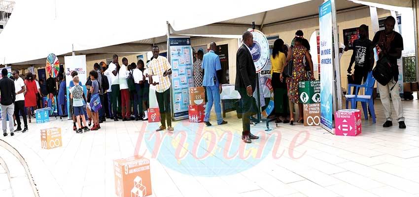 The anxious population visiting the exhibition stands.